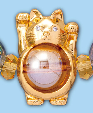 九星開運石と両手上げ招き猫