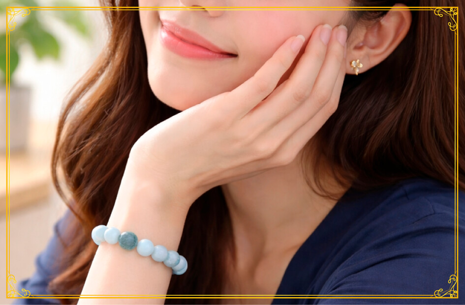 金運を呼ぶ糸魚川翡翠ブレス(プレミアム･極) 装着イメージ